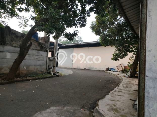 Pabrik Dijual di Gunung Putri Bogor dengan Luas Bangunan 4000m2 Pabrik Dijual di Gunung Putri Bogor dengan Luas Bangunan 4000m2