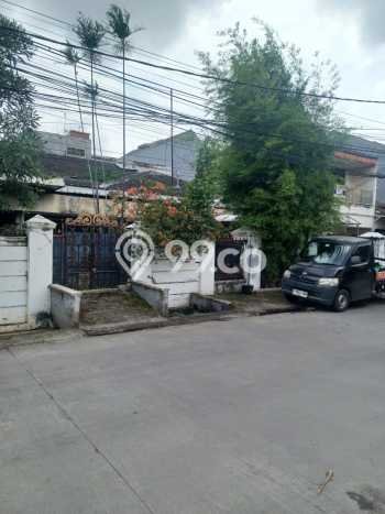Rumah Luxury Modern Tanpa Renovasi di Kayu Putih Jakarta Timur Rumah Luxury Modern Tanpa Renovasi di Kayu Putih Jakarta Timur