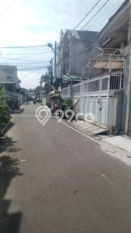 Rumah Strategis Minimalis Lb 200m2 di Duren Sawit, Jakarta Timur Rumah Strategis Minimalis Lb 200m2 di Duren Sawit, Jakarta Timur