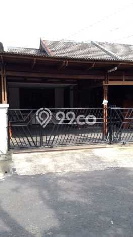 Rumah Luas Asri 4 KT Siap Pakai di BKR Bandung Rumah Luas Asri 4 KT Siap Pakai di BKR Bandung