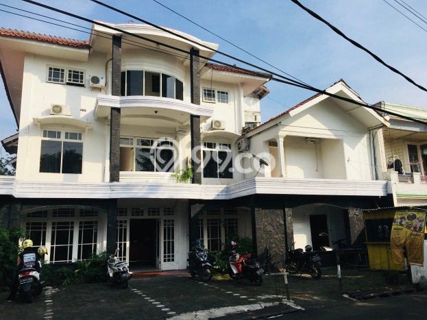 PELUANG EMAS! Hotel Kawasan Soekarno Hatta, Luas 695m², Nilai Sewa Tinggi PELUANG EMAS! Hotel Kawasan Soekarno Hatta, Luas 695m², Nilai Sewa Tinggi