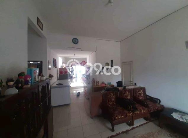 Dijual Hunian Rumah Terawat 4 KT di Sariwangi, Bandung Dijual Hunian Rumah Terawat 4 KT di Sariwangi, Bandung