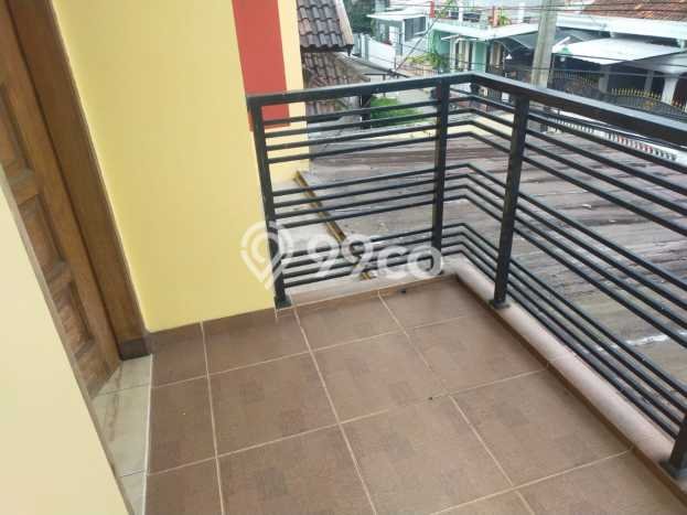 Rumah Modern 3 Kamar LT 188m2 di Sariwangi Rumah Modern 3 Kamar LT 188m2 di Sariwangi