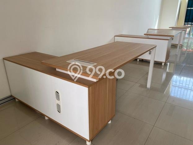 AREA BERKEMBANG! Kantor For Rent Kawasan BKR, Luas 720m², Siap Operasional AREA BERKEMBANG! Kantor For Rent Kawasan BKR, Luas 720m², Siap Operasional