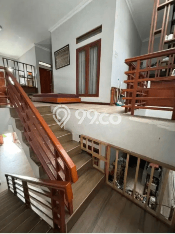 Dijual Rumah 5 Kamar Lokasi Ideal Bagus dan Strategis di Cileunyi Dijual Rumah 5 Kamar Lokasi Ideal Bagus dan Strategis di Cileunyi