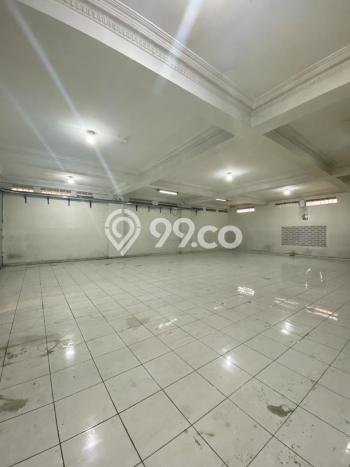 Ruko Disewa di Bandung dengan LB 600m2 Area Komersial Ramai Ruko Disewa di Bandung dengan LB 600m2 Area Komersial Ramai