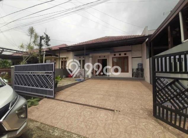 Dijual Hunian Rumah Terawat 4 KT di Sariwangi, Bandung Dijual Hunian Rumah Terawat 4 KT di Sariwangi, Bandung