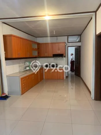 Rumah di Sukaluyu, 5 KT, Akses Rumah Sakit, LT 217m² LB 380m² Rumah di Sukaluyu, 5 KT, Akses Rumah Sakit, LT 217m² LB 380m²
