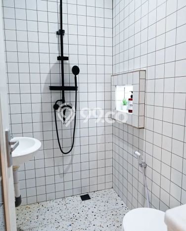 Unit Kost Dijual di Margahayu dengan 8 Kamar Tidur & Luas Bangunan 200m2 Unit Kost Dijual di Margahayu dengan 8 Kamar Tidur & Luas Bangunan 200m2