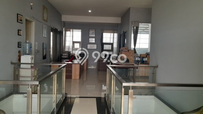 For Sale! Premium House LT 600m2 Desain Elegan di Soekarno Hatta For Sale! Premium House LT 600m2 Desain Elegan di Soekarno Hatta