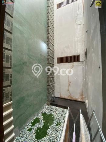 Rumah Elit LB 400m2 Siap Pakai Desain Elegan di Otista, Jakarta Timur Rumah Elit LB 400m2 Siap Pakai Desain Elegan di Otista, Jakarta Timur