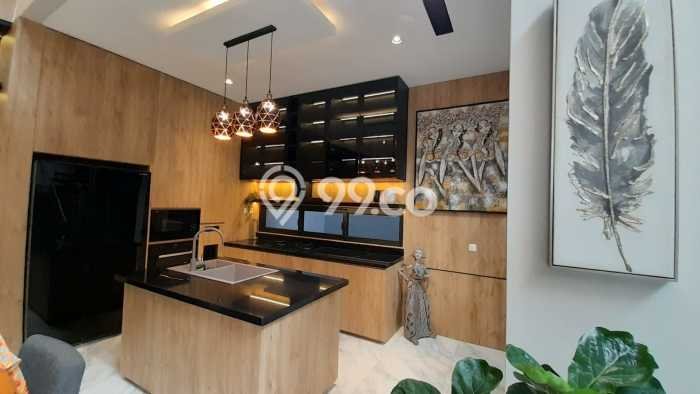 SPECIAL PROPERTY! Rumah di Pesanggrahan, Luas 120m² Bangunan 246m² SPECIAL PROPERTY! Rumah di Pesanggrahan, Luas 120m² Bangunan 246m²