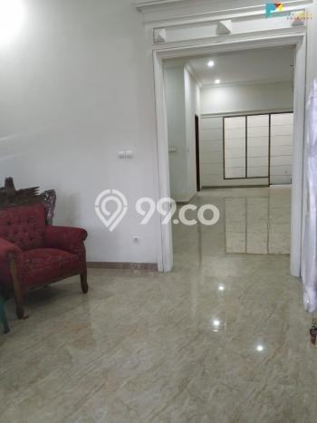 Rumah 5 KT 6 KM di Lokasi Strategis Duren Sawit, Jakarta Timur Rumah 5 KT 6 KM di Lokasi Strategis Duren Sawit, Jakarta Timur