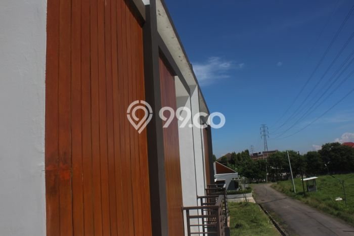For Sale Hunian Rumah Terawat 4 KT di Soekarno Hatta, Bandung For Sale Hunian Rumah Terawat 4 KT di Soekarno Hatta, Bandung