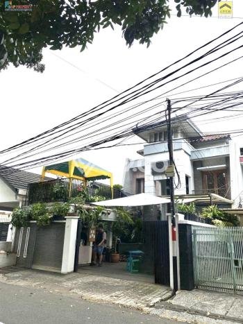 Rumah Elit LB 400m2 Siap Pakai Desain Elegan di Otista, Jakarta Timur Rumah Elit LB 400m2 Siap Pakai Desain Elegan di Otista, Jakarta Timur