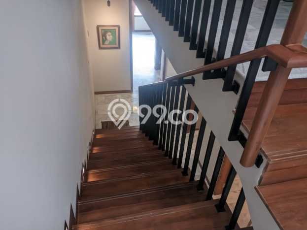 Rumah Luxury Modern Siap Huni di Rawamangun Jakarta Timur Rumah Luxury Modern Siap Huni di Rawamangun Jakarta Timur