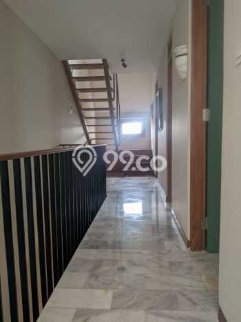 Rumah Luxury Modern Siap Huni di Rawamangun Jakarta Timur Rumah Luxury Modern Siap Huni di Rawamangun Jakarta Timur