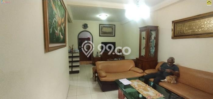 INVESTASI TEPAT! Rumah area Cibeunying Kidul, Luas 131m² LB 200m² INVESTASI TEPAT! Rumah area Cibeunying Kidul, Luas 131m² LB 200m²