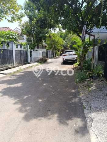 Dijual Cepat Rumah Favorit Siap Huni LB 225m2 di Arcamanik, Bandung Dijual Cepat Rumah Favorit Siap Huni LB 225m2 di Arcamanik, Bandung
