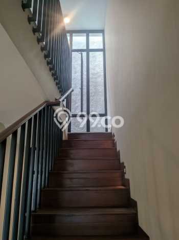 Rumah Luxury Modern Siap Huni di Rawamangun Jakarta Timur Rumah Luxury Modern Siap Huni di Rawamangun Jakarta Timur