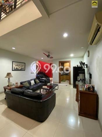 Rumah Elit LB 400m2 Siap Pakai Desain Elegan di Otista, Jakarta Timur Rumah Elit LB 400m2 Siap Pakai Desain Elegan di Otista, Jakarta Timur