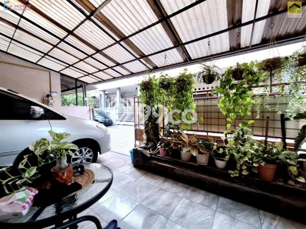 Rumah Modern 3 Kamar LT 108m2 di Taman Galaxy Rumah Modern 3 Kamar LT 108m2 di Taman Galaxy