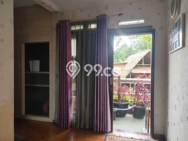 Ready to Use! Premium House LT 378m2 Desain Elegan di Geger Kalong Ready to Use! Premium House LT 378m2 Desain Elegan di Geger Kalong