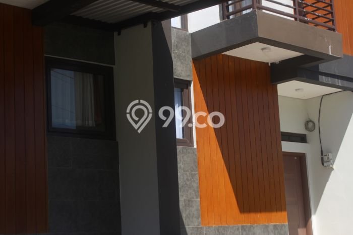 For Sale Hunian Rumah Terawat 4 KT di Soekarno Hatta, Bandung For Sale Hunian Rumah Terawat 4 KT di Soekarno Hatta, Bandung