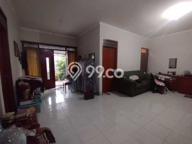 Dijual Cepat Rumah Favorit Siap Huni LB 225m2 di Arcamanik, Bandung Dijual Cepat Rumah Favorit Siap Huni LB 225m2 di Arcamanik, Bandung