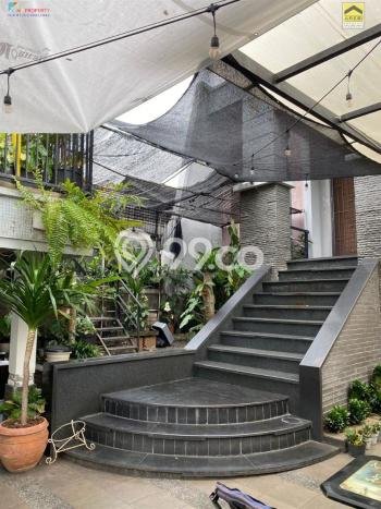 Rumah Elit LB 400m2 Siap Pakai Desain Elegan di Otista, Jakarta Timur Rumah Elit LB 400m2 Siap Pakai Desain Elegan di Otista, Jakarta Timur