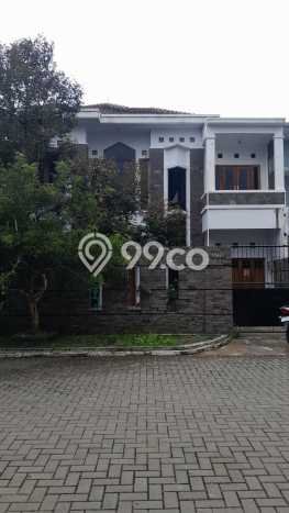Jual Rumah Mewah Megah Dengan View Eksklusif di Geger Kalong, Bandung Jual Rumah Mewah Megah Dengan View Eksklusif di Geger Kalong, Bandung
