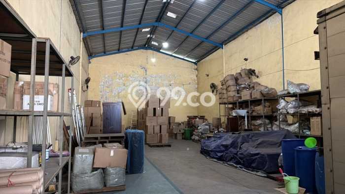 Untuk Dijual Gudang di Tandes Surabaya LT 413m2 / LB 380m2 Untuk Dijual Gudang di Tandes Surabaya LT 413m2 / LB 380m2