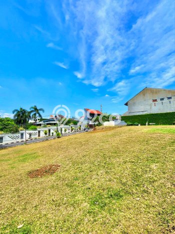 Tanah Dijual Lokasi Strategis di Jakarta Selatan dengan Luas 1340m2 Tanah Dijual Lokasi Strategis di Jakarta Selatan dengan Luas 1340m2