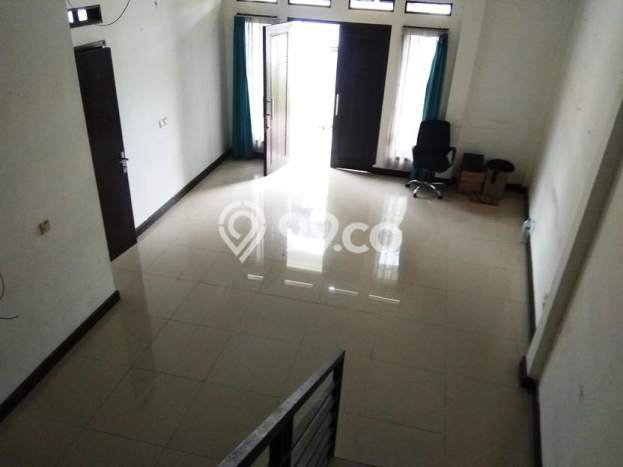Rumah sewa siap huni 4 Kamar Tidur di Bandung Kota, Bandung Rumah sewa siap huni 4 Kamar Tidur di Bandung Kota, Bandung