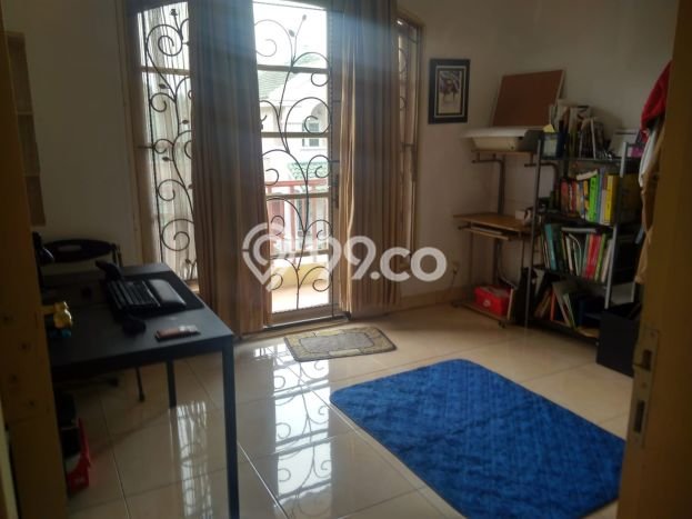 Siap Huni Rumah Mewah 4 Kamar di BSD Dekat ke Mana Pun Siap Huni Rumah Mewah 4 Kamar di BSD Dekat ke Mana Pun