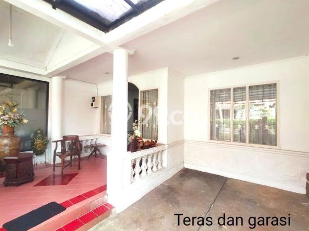 Hunian Super Mewah dengan Akses Paling Strategis di Bintaro, Tangerang Selatan Hunian Super Mewah dengan Akses Paling Strategis di Bintaro, Tangerang Selatan