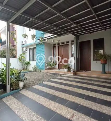Ready to Use! Luxury House LT 200m2 Desain Elegan di BSD Ready to Use! Luxury House LT 200m2 Desain Elegan di BSD