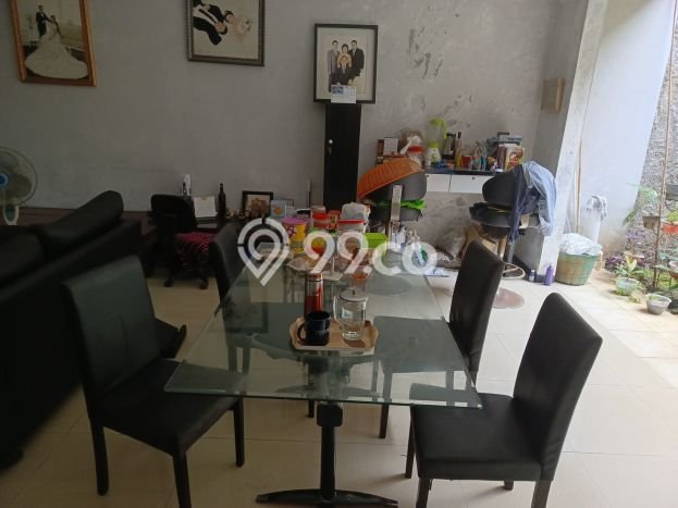 Rumah Mewah Siap Huni LT 230m2 di BSD, Tangerang Selatan Rumah Mewah Siap Huni LT 230m2 di BSD, Tangerang Selatan