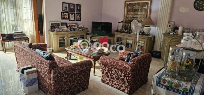 Rumah Elit LB 500m2 Siap Pakai Desain Elegan di Tanjung Barat, Jakarta Selatan Rumah Elit LB 500m2 Siap Pakai Desain Elegan di Tanjung Barat, Jakarta Selatan
