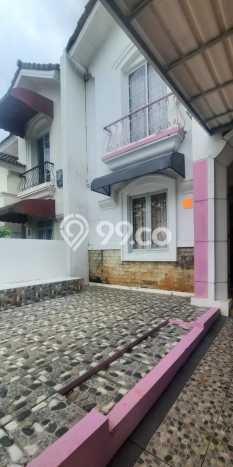 Rumah Mewah Siap Huni LT 160m2 di BSD, Tangerang Selatan Rumah Mewah Siap Huni LT 160m2 di BSD, Tangerang Selatan