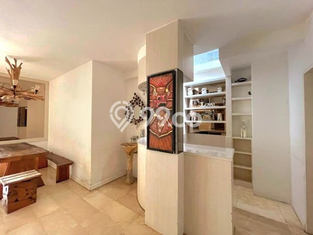 Dijual Rumah Luas Megah Dengan View Eksklusif di Kerobokan, Badung Dijual Rumah Luas Megah Dengan View Eksklusif di Kerobokan, Badung
