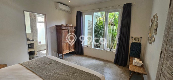 Vila Premium Kawasan , Ukuran 350m2m², Akses ke berbagai keperluan Vila Premium Kawasan , Ukuran 350m2m², Akses ke berbagai keperluan
