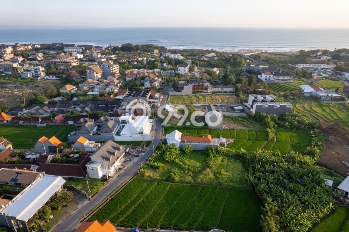 Tanah Kavling Dijual di Pererenan, Badung dengan Luas Tanah 1470m2 Tanah Kavling Dijual di Pererenan, Badung dengan Luas Tanah 1470m2