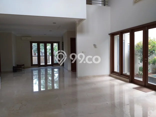 Jual Rumah Luas Elegan Dengan View Eksklusif di Lebak Bulus, Jakarta Selatan Jual Rumah Luas Elegan Dengan View Eksklusif di Lebak Bulus, Jakarta Selatan