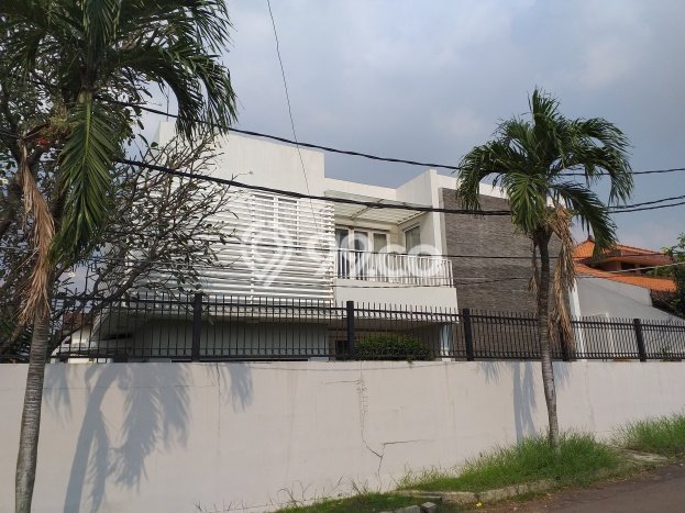Hunian Super Elit dengan Akses Paling Strategis di Cinere, Jakarta Selatan Hunian Super Elit dengan Akses Paling Strategis di Cinere, Jakarta Selatan
