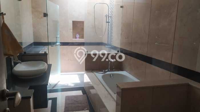 Jual Rumah Luas Elegan Dengan View Eksklusif di Lebak Bulus, Jakarta Selatan Jual Rumah Luas Elegan Dengan View Eksklusif di Lebak Bulus, Jakarta Selatan