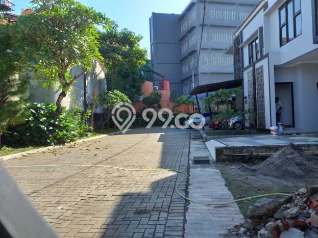 Dijual Rumah Luas Elegan Dengan View Cantik di Lebak Bulus, Jakarta Selatan Dijual Rumah Luas Elegan Dengan View Cantik di Lebak Bulus, Jakarta Selatan