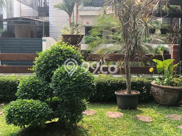 Rumah Luxury Modern Siap Huni di Lebak Bulus Jakarta Selatan Rumah Luxury Modern Siap Huni di Lebak Bulus Jakarta Selatan