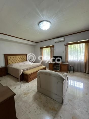 For Sale! Luxury House LT 500m2 Desain Elegan di Lebak Bulus For Sale! Luxury House LT 500m2 Desain Elegan di Lebak Bulus
