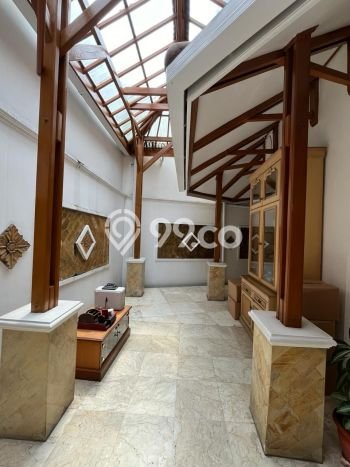 For Sale! Luxury House LT 500m2 Desain Elegan di Lebak Bulus For Sale! Luxury House LT 500m2 Desain Elegan di Lebak Bulus